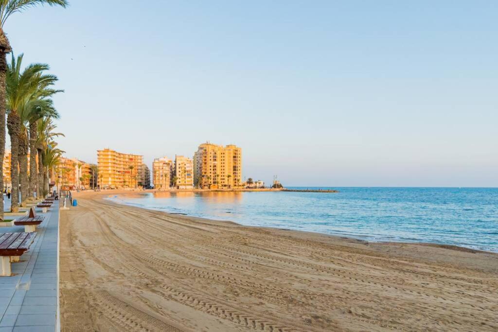 Appartement La Perla De Torrevieja Extérieur photo