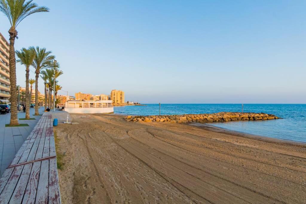 Appartement La Perla De Torrevieja Extérieur photo